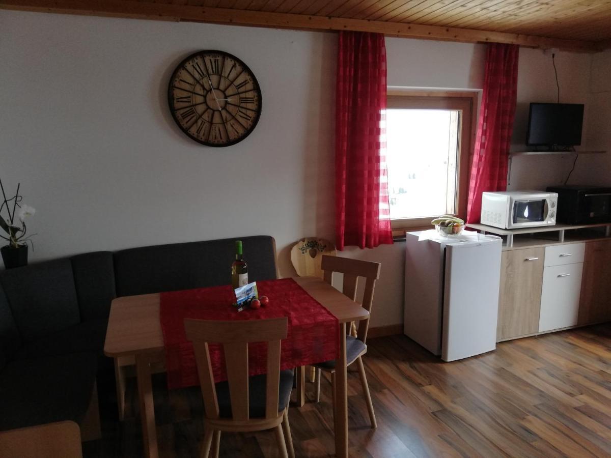 Apartment Lainer راوريس المظهر الخارجي الصورة